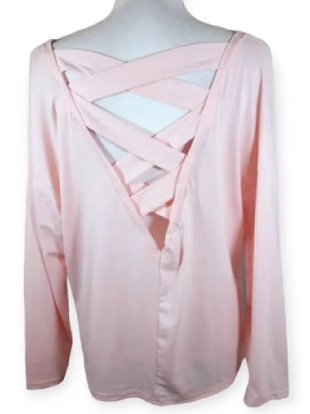 Women’s Crisscross Back Long-Sleeve Top - Light Pink